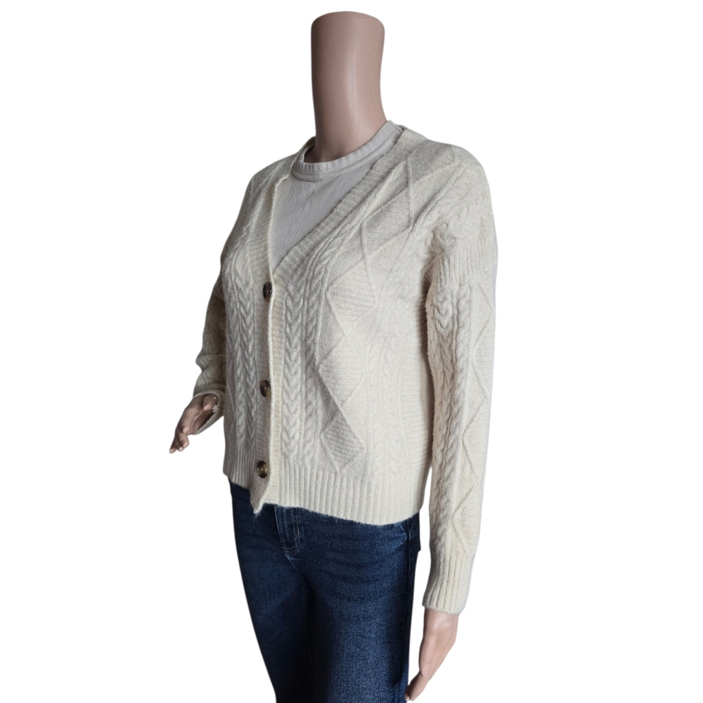 Women's Cream Oversized V-Neck Cable Knit Cropped Cardigan Sweater - Picture 4 of 16